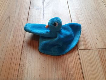 Doudou bleu poussin