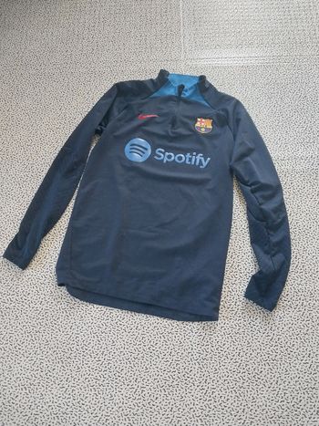 Haut d’entraînement FC Barcelona – Nike Dri-Fit – Taille S