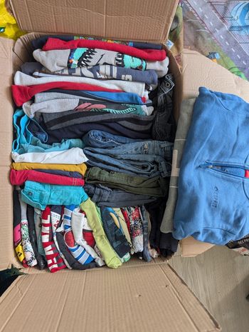 Lot vêtements 6 ans garcon