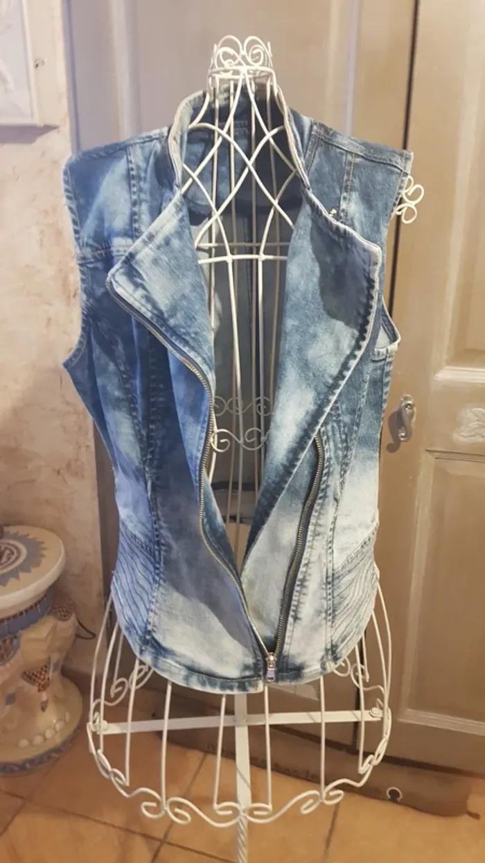 Veste courte Jean délavé sans manche - photo numéro 4