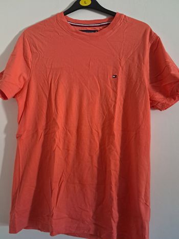 T shirt  tommy hilfiger