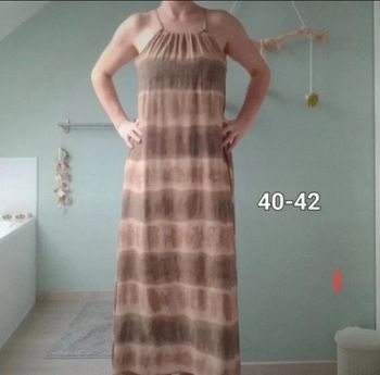 Superbe longue robe taille 40-42