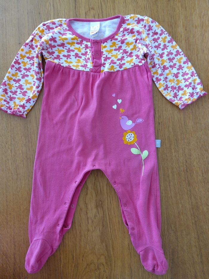 Pyjama rose à motifs papillons 12-18mois