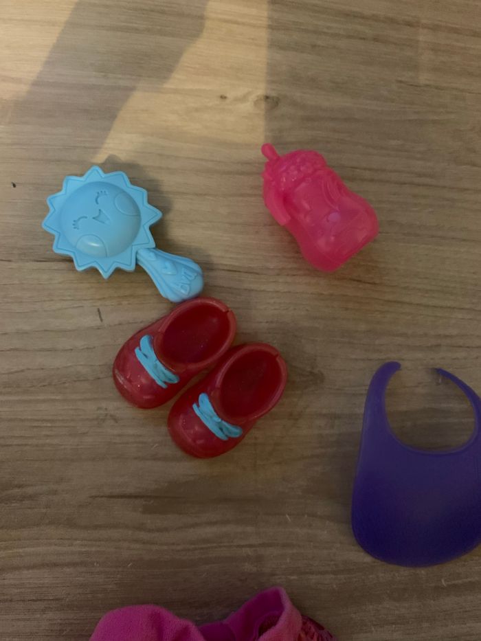 Vendre bébé alive - photo numéro 2