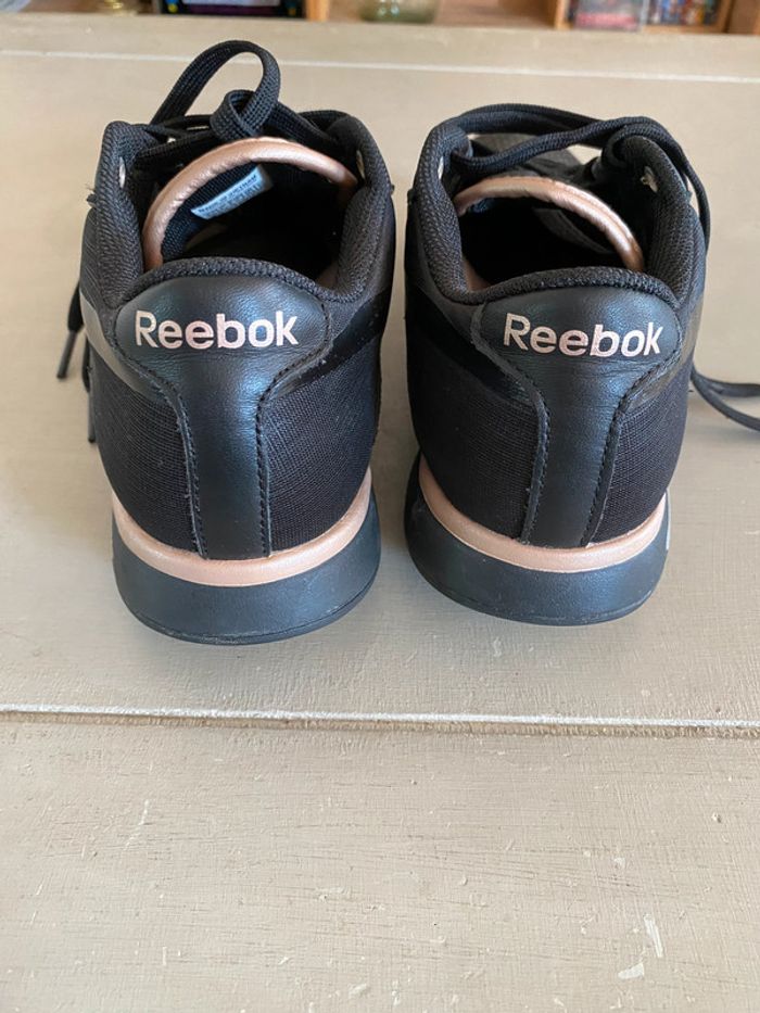 Basket vintage Reebok easy tone moving air inside smooth fit noire et rosé taille 37 - photo numéro 10