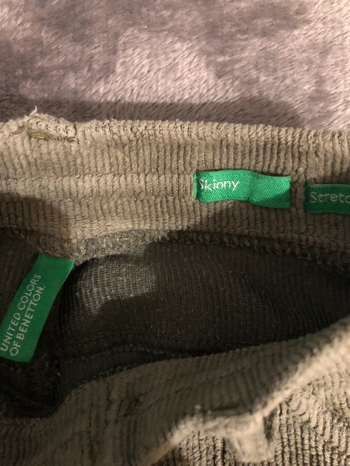 Lot de 2 pantalons en bon état - photo numéro 3