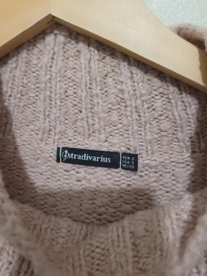 Pull stradivarius Taille S - photo numéro 3