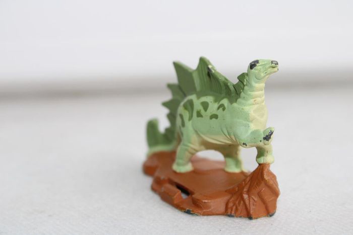 Jurassic park figurine stégosaurus - photo numéro 2