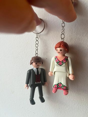 Porte clés playmobil mariés