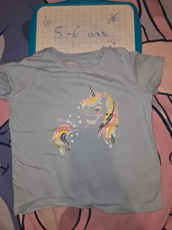 T-shirt licorne