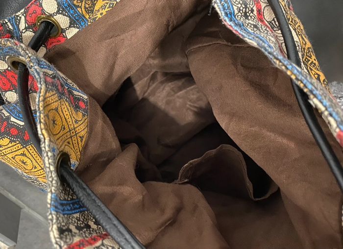 Sac à main à dos - photo numéro 4