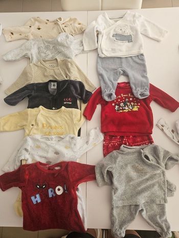 Lot pyjama velour 1mois