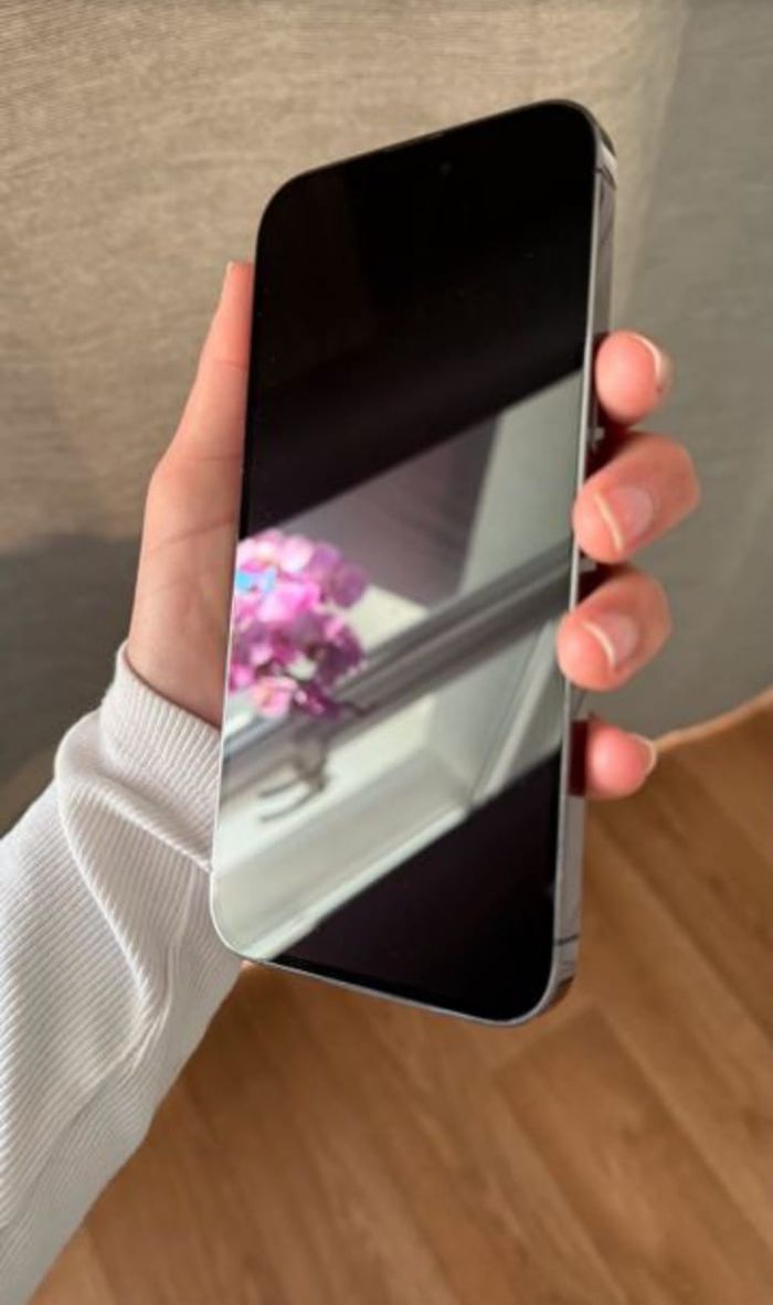 iPhon. 14  pro max...