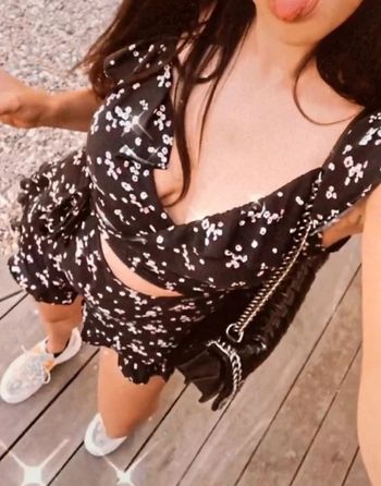 🌸 Combishort manches courtes Pull & Bear noire imprimé fleuri multicolore taille M 38 en viscose