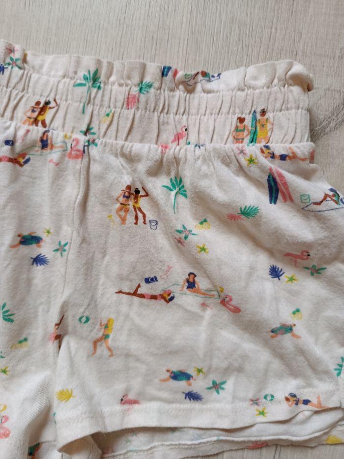 Short marque Kiabi taille 10 ans - photo numéro 2