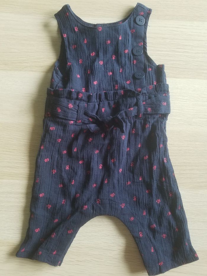 Ensemble fille 3 mois Kiabi salopette - photo numéro 2