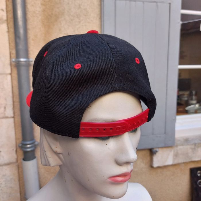 Magnifique casquette neuve brodée - photo numéro 2