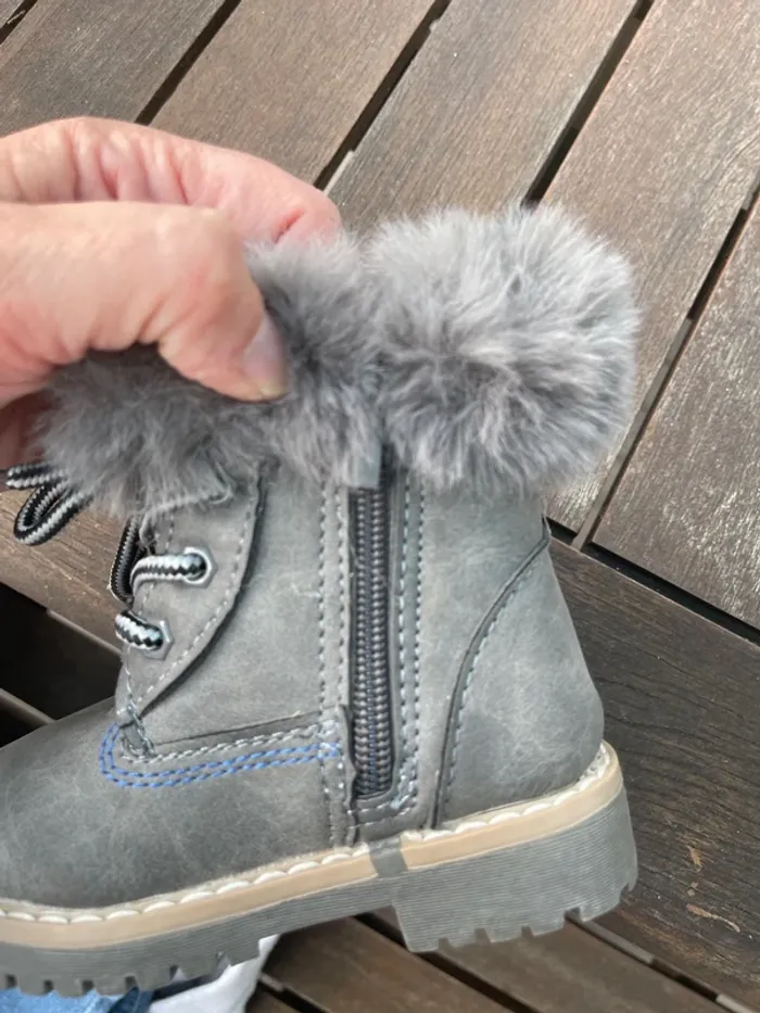Bottines taille 22 neuves - photo numéro 5