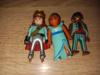 Figurines Playmobil vintage roi et personnages royaux