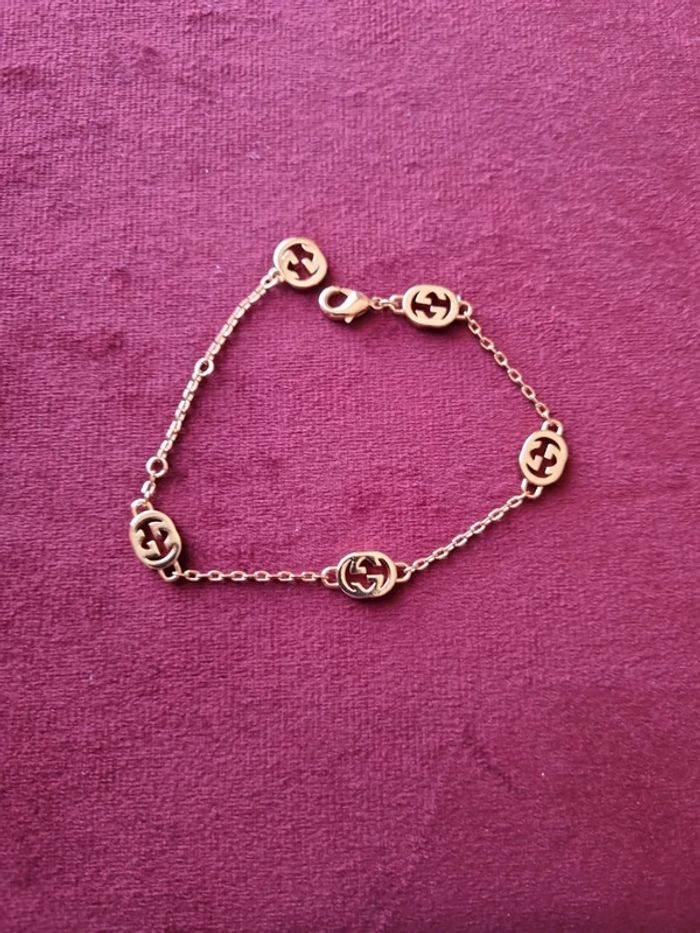 Bracelet