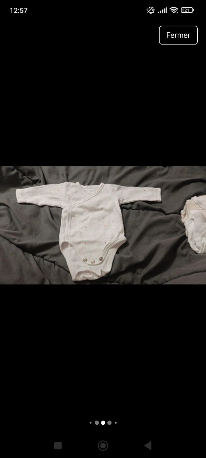 Lot de bodies bébé fille - photo numéro 2