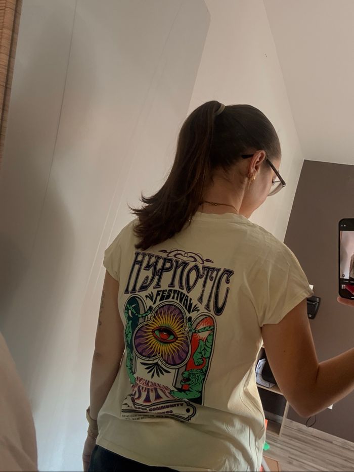 Tees shirt