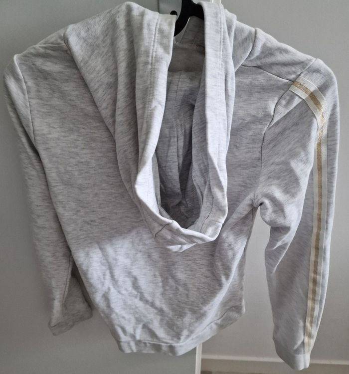 Sweat fille - photo numéro 2