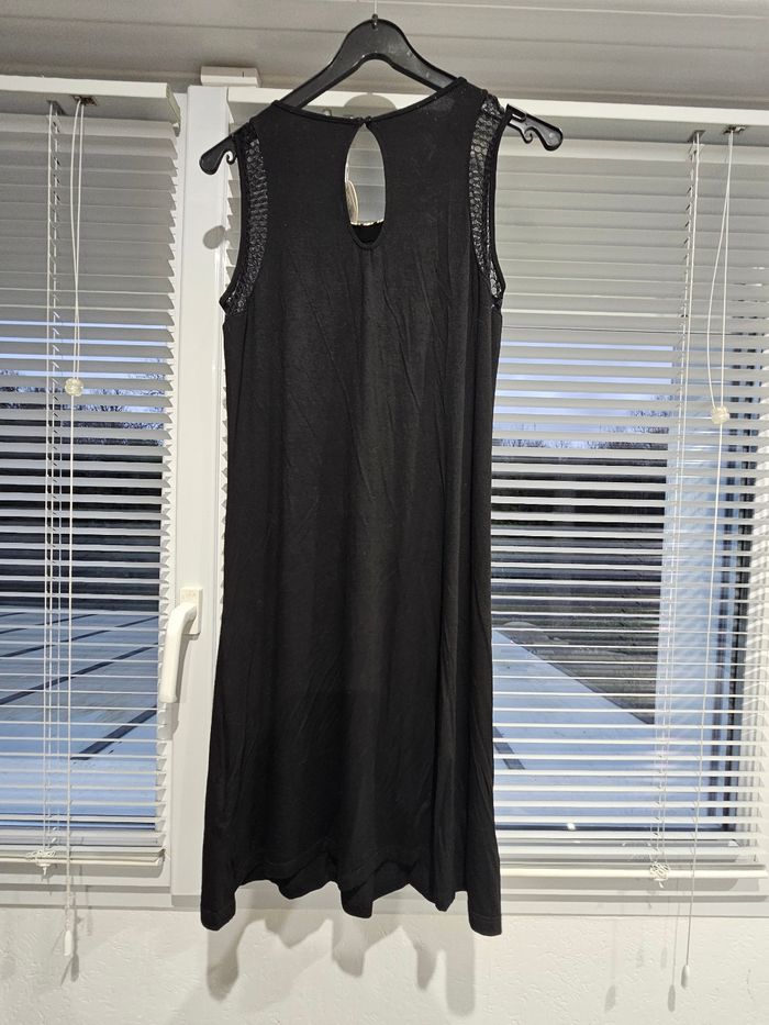 Robe Kookai noire -  taille 42/44 - photo numéro 2