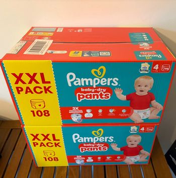Lot de 2 Packs XXL 108 (soit 216) Pampers Baby Dry Pants Taille 4 (9-15 kg)
