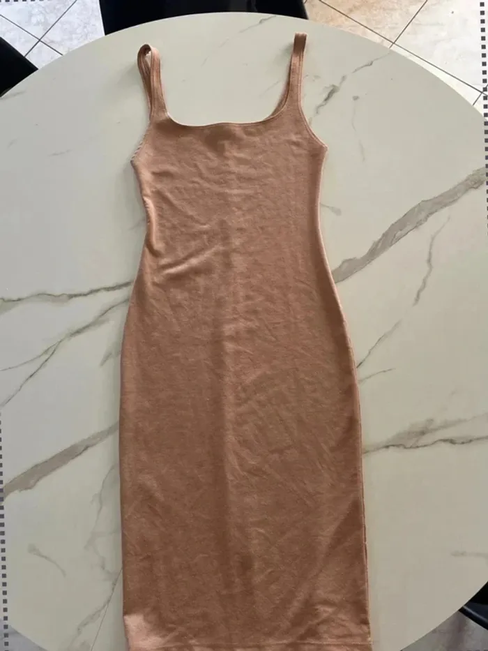 Robe moulante marron – Zara – Taille S