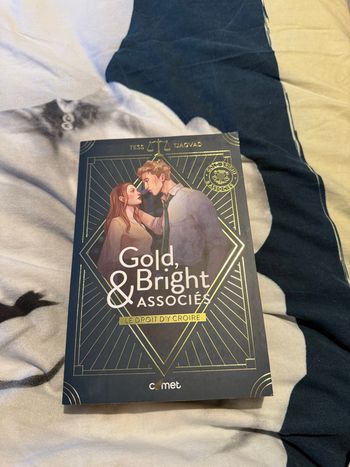 Gold, Bright & Associés- Tess Tjagvad