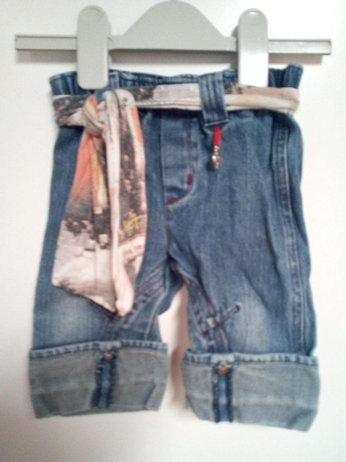 Pantacourt En Jean Bébé Fille Taille 12 Mois Clayeux