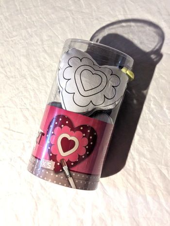 Petits Coeurs Pendants Blancs Avant Gris Motif Etoiles Blanches Arrière Amour Peluches Petits Enfant