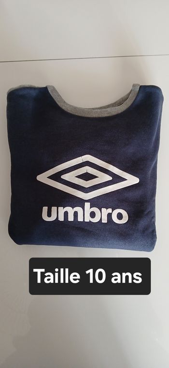 Swett garçon Taille 10 ans marque Umbro