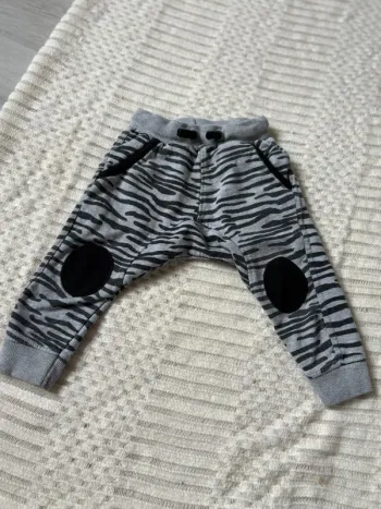 Pantalon de survêtement fille 18 mois