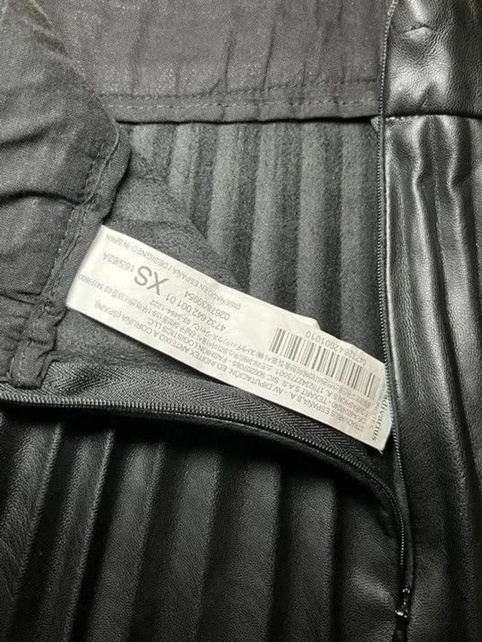 Jupe Stradivarius - photo numéro 3