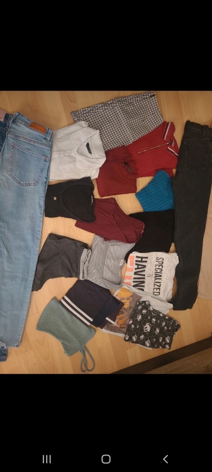 Lot de vêtements taille XS - photo numéro 2