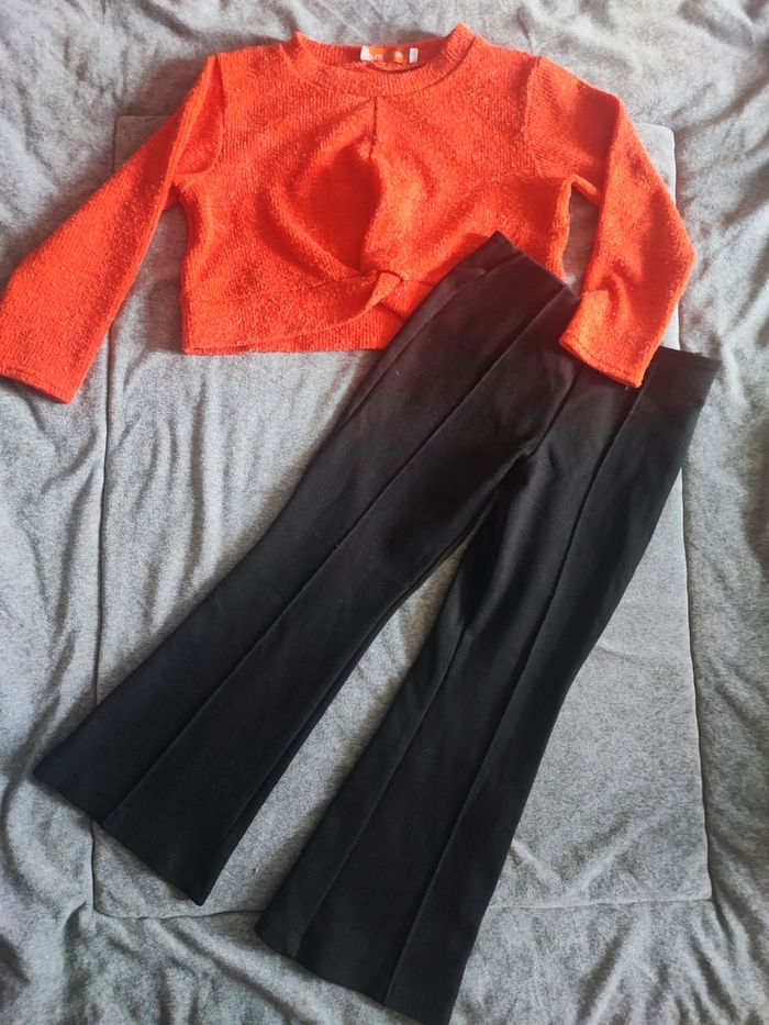 Ensemble pull crop top et pantalon flare taille 6 ans
