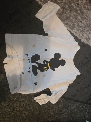 Petit tee shirt mickey