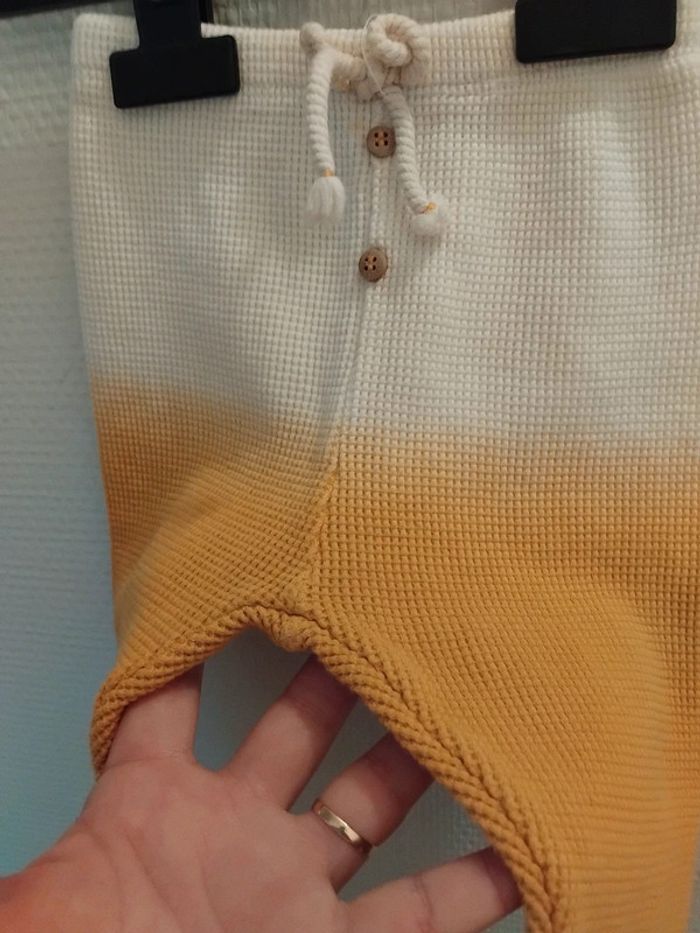 Pantalon zara souple neuf 6/9mois - photo numéro 4