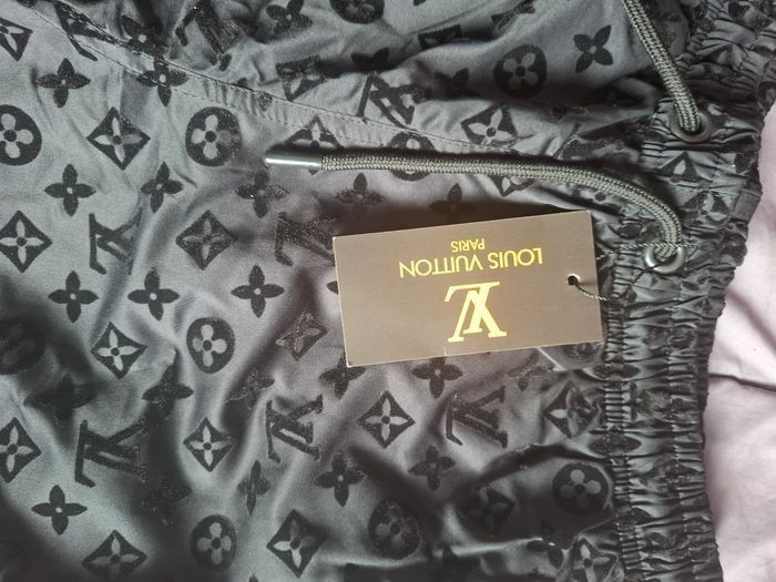 Survêtement lacoste - photo numéro 3