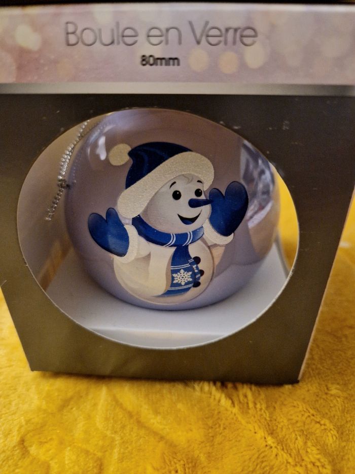 Boule 1 er Noël garçon - photo numéro 2