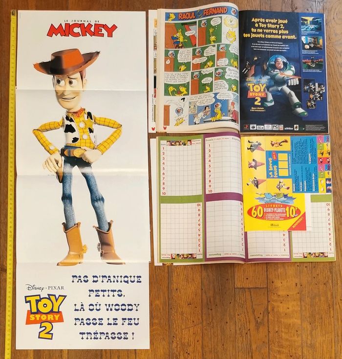 Lot 3 journaux mickey Toy story 2 avec poster 2000 vintage - photo numéro 2