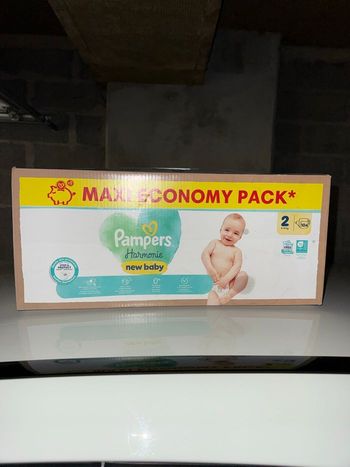 Couches Pampers harmonie taille 2