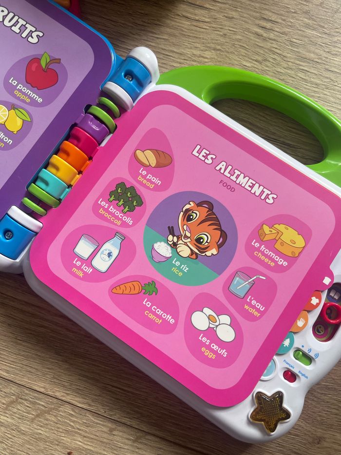 Lot de jouets - photo numéro 2