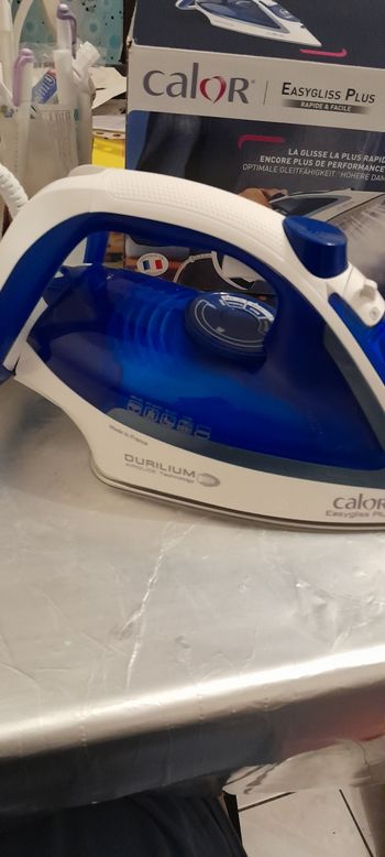 Fer à repasser  easygliss plus neuf calor