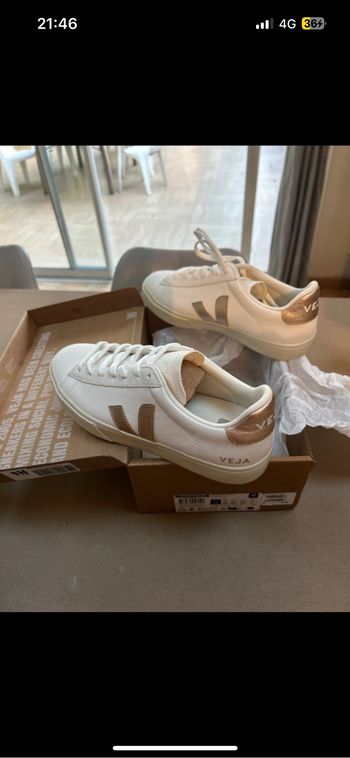 Baskets VEJA neuves