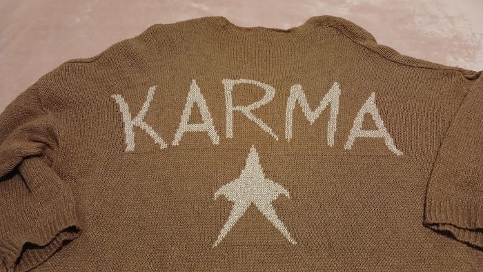 Tunique col V. Marron avec fantaisie dorée dans le dos - photo numéro 2