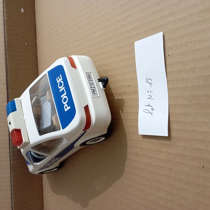 voiture police gyrophare allumé playmobil - photo numéro 3
