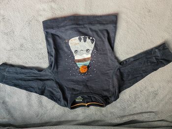 Pull hiver 12 mois bleu marine